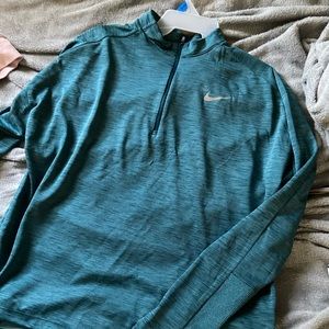 nike quarter zip